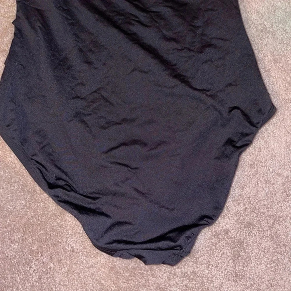 Kenneth Cole Ruffle-Licious Tiered Halter Neck Swimsuit size small black - Picture 12 of 16